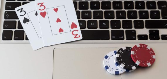 Live Poker and Online Poker: What is the best option for you?