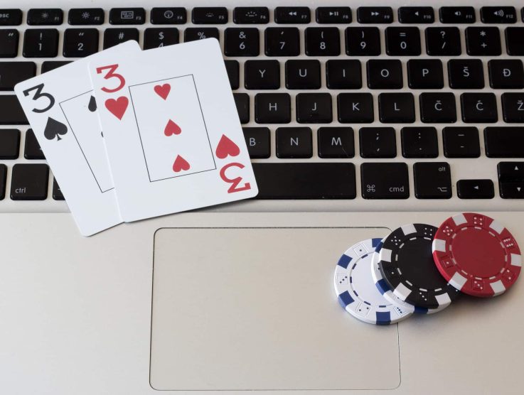 Live Poker and Online Poker: What is the best option for you?